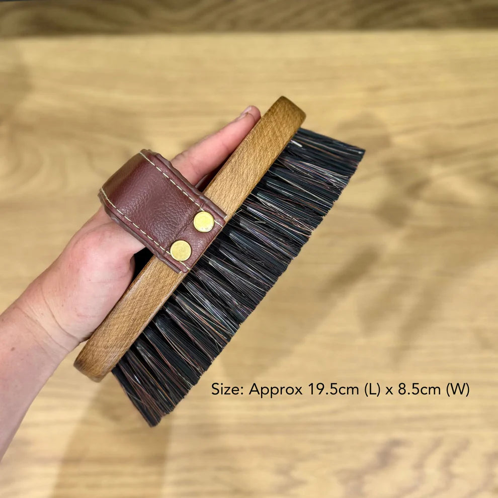 Hairy Pony Dandy Brush