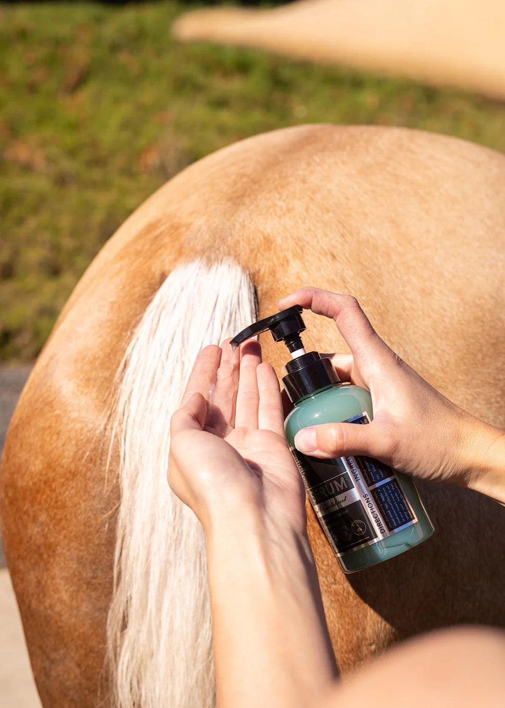Hairy Pony Horse Silky Serum