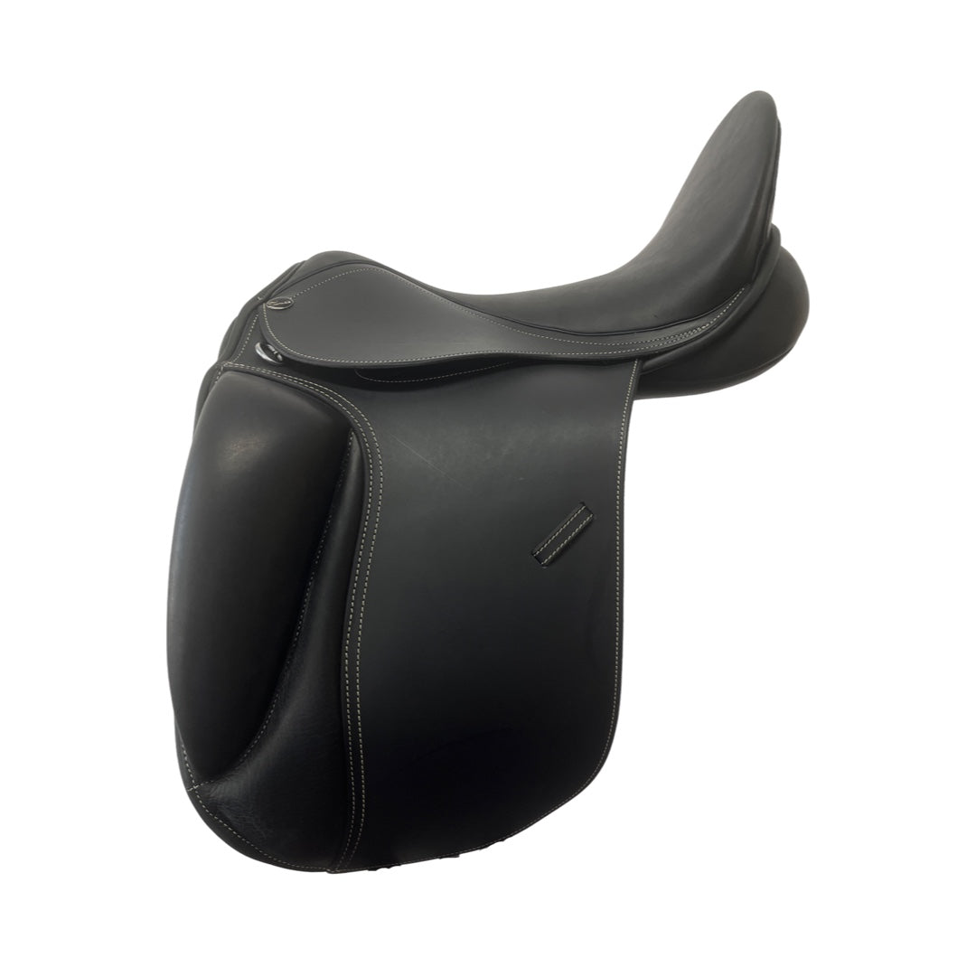 Cavalier Dressage Saddle