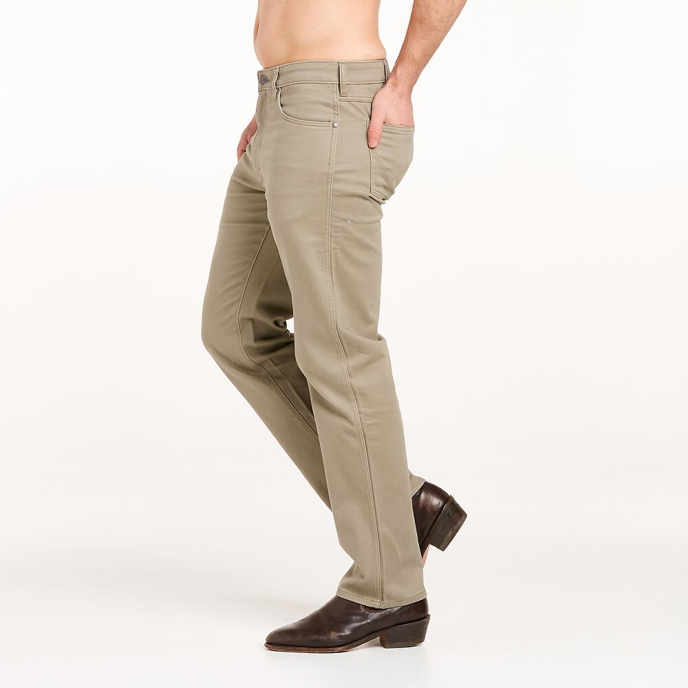 Wrangler Straight Moleskin Mens Jeans Chamois