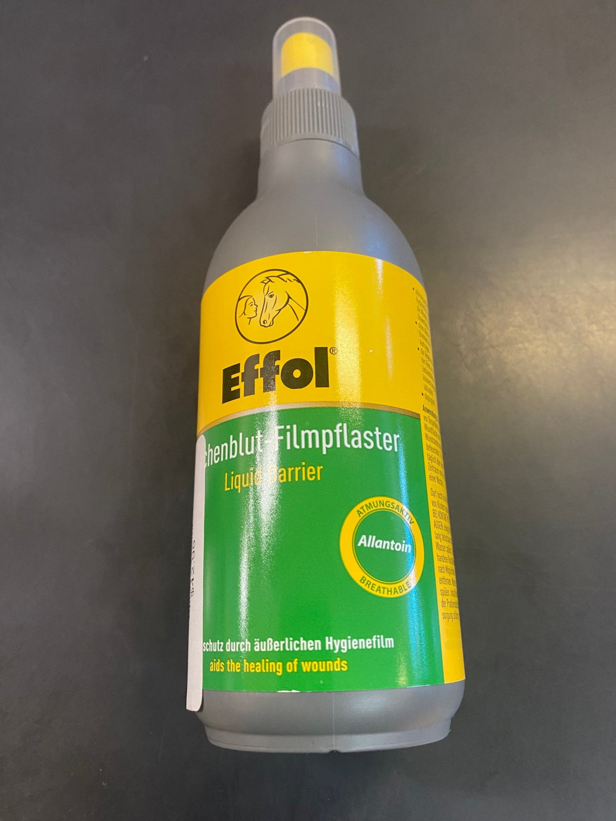 Effol Dragon's Blood Film Plaster Spray - Aitken's Saddlery