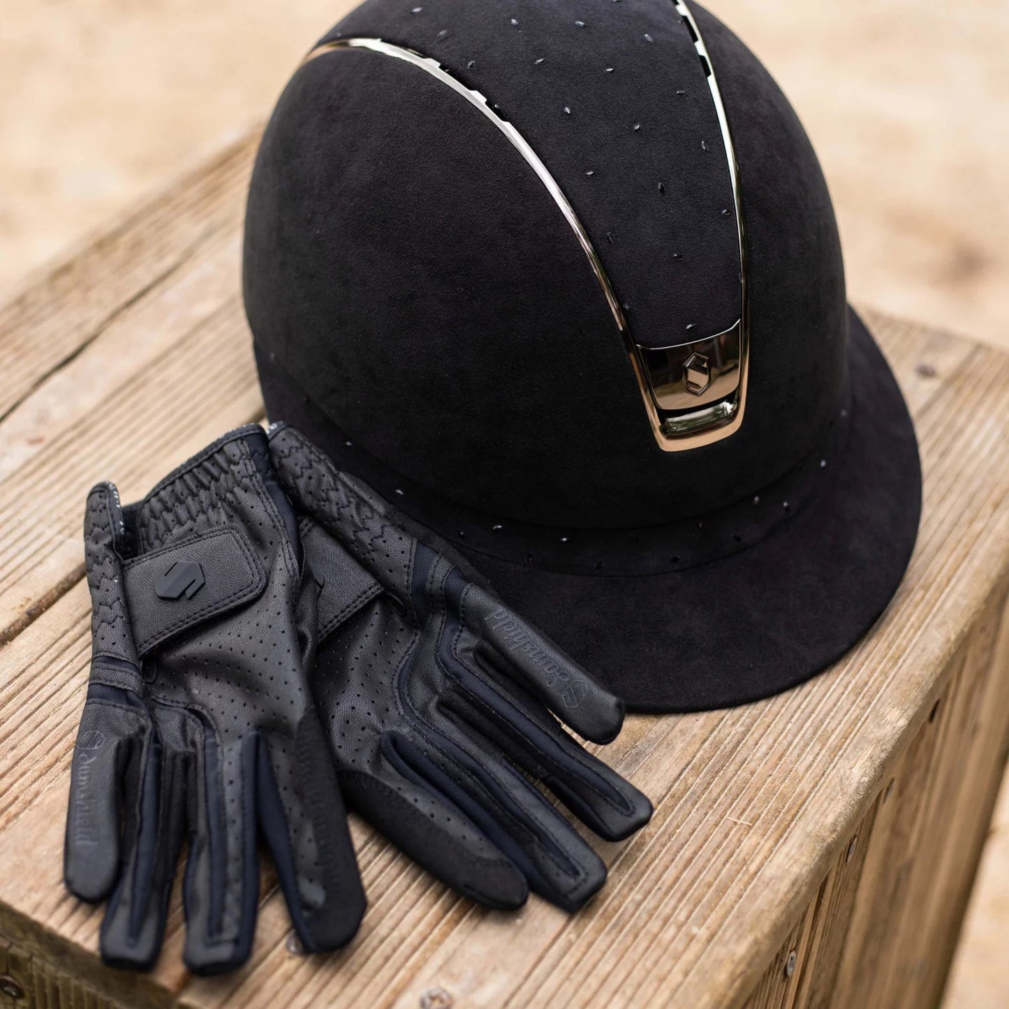Samshield VSkin Blazon Gloves Navy with Black Blazon - Aitken's Saddlery