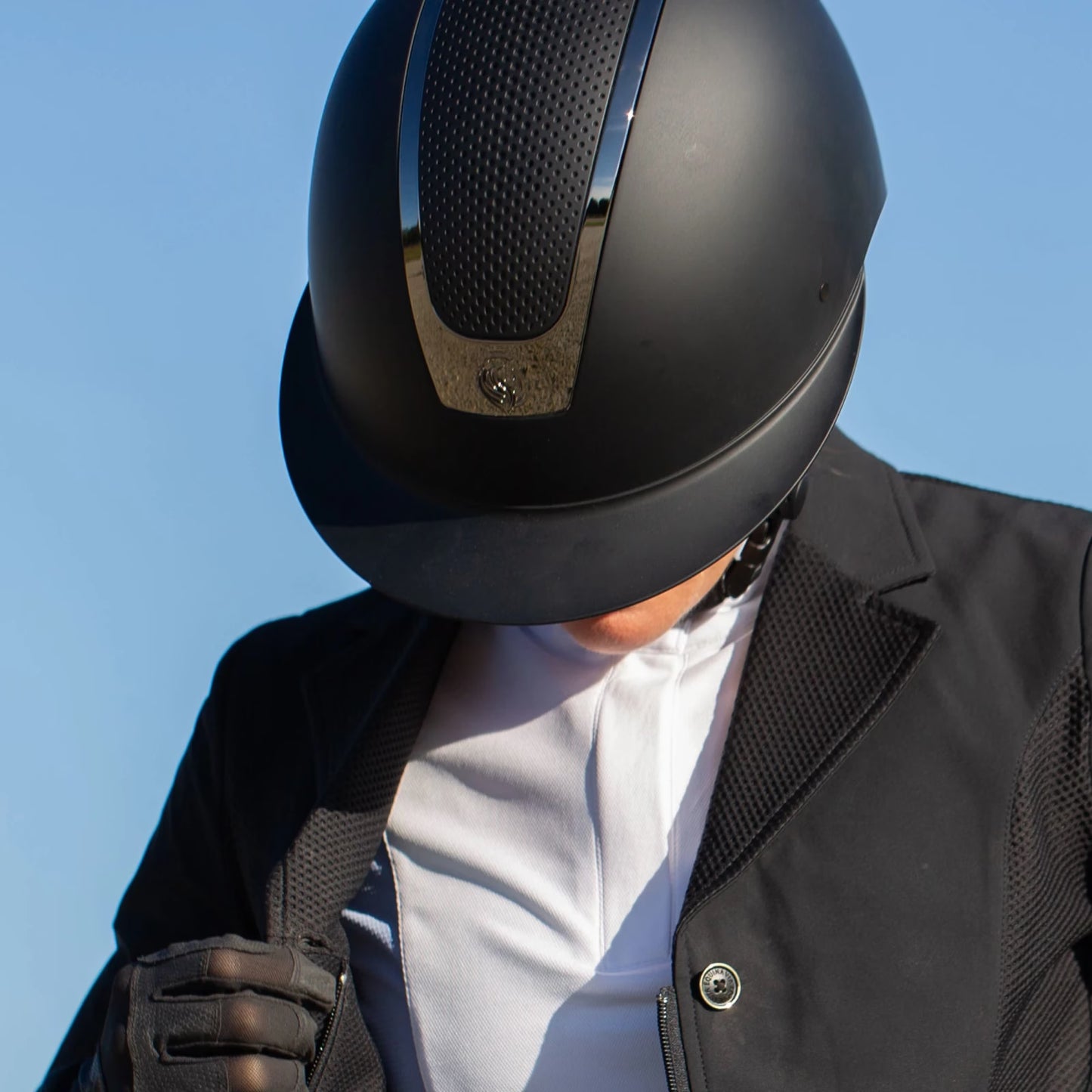 Equinavia Crown Mips Helmet Black with Gunmetal Grey