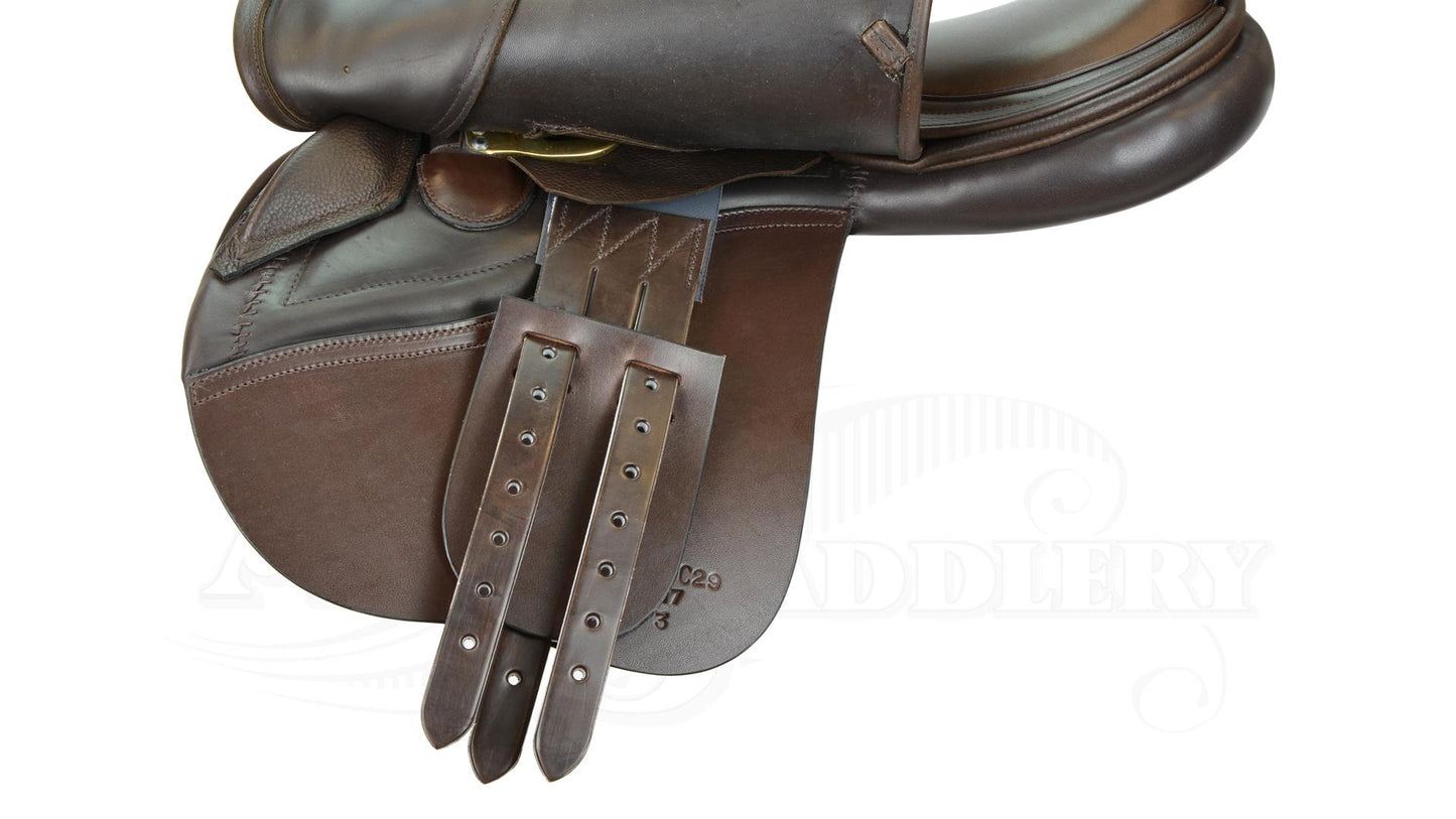 Defiance brown jump girth