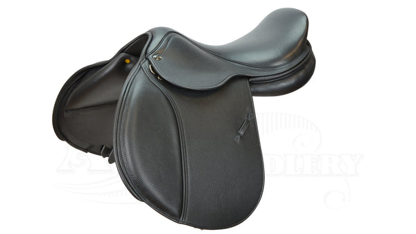 Defiance black force jump saddle 