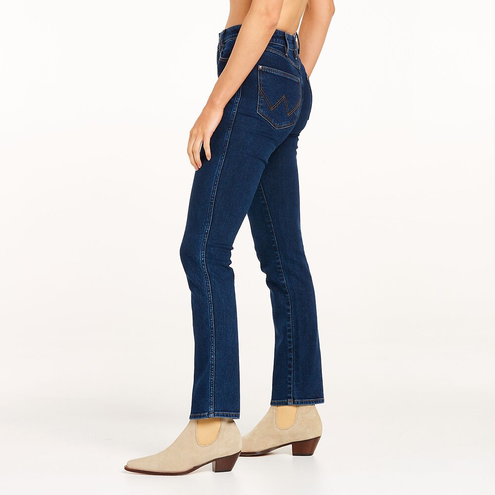 Wrangler Classic Mid Waist Dark Stone Ladies Jeans