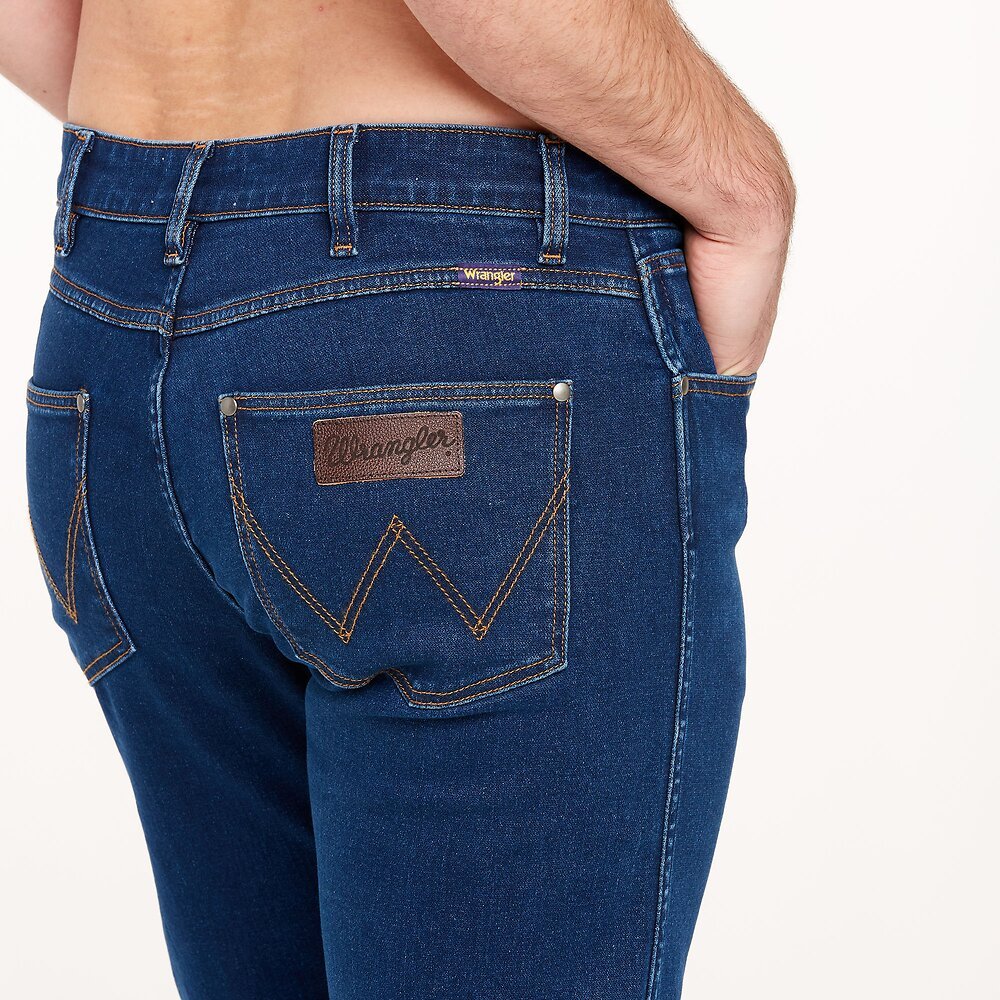 Wrangler Classic Slim Straight Mens Jeans Double Rinse - Aitken's Saddlery