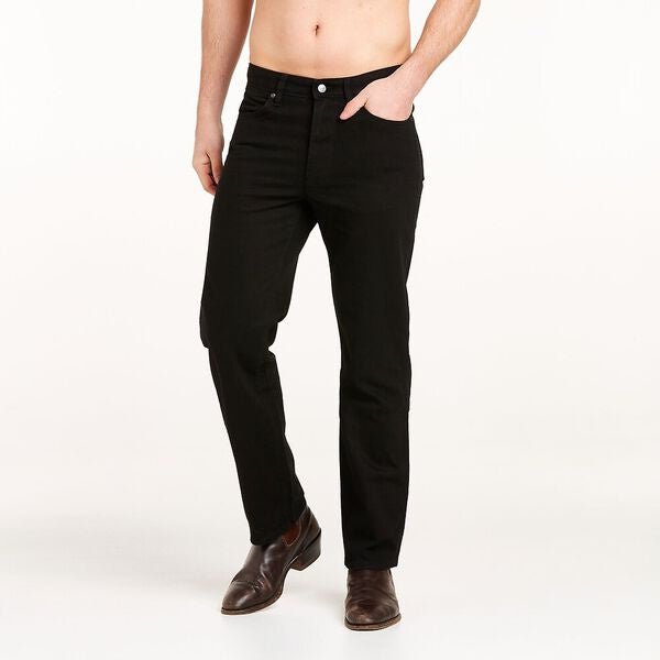 Wrangler Classic Straight Mens Jean Black Rinse - Aitken's Saddlery